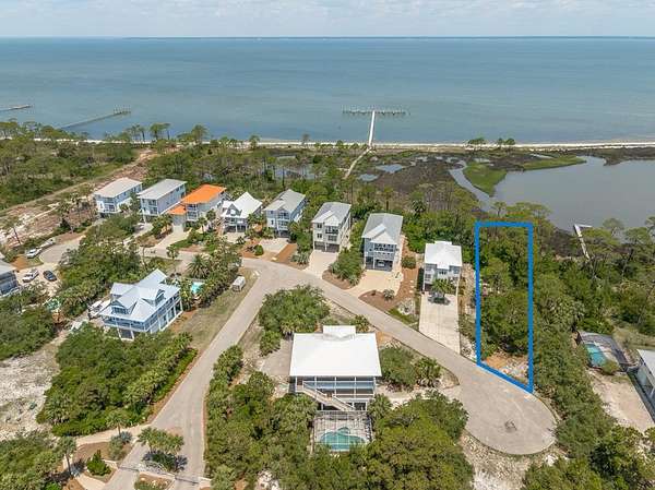 0.33 Acres of Residential Land for Sale in St. George Island, Florida