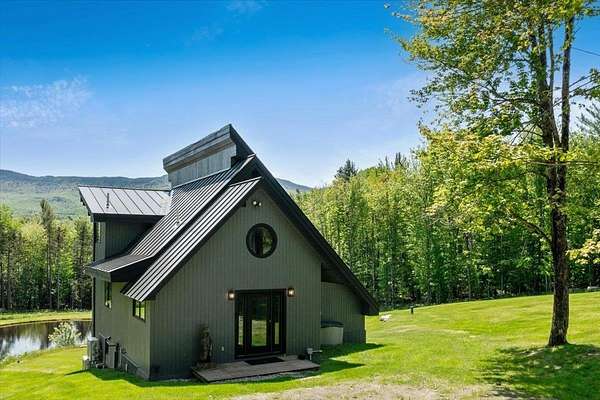 4.1 Acres of Residential Land with Home for Sale in Stowe, Vermont