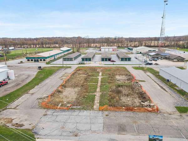 0.99 Acres of Mixed-Use Land for Sale in Kendallville, Indiana