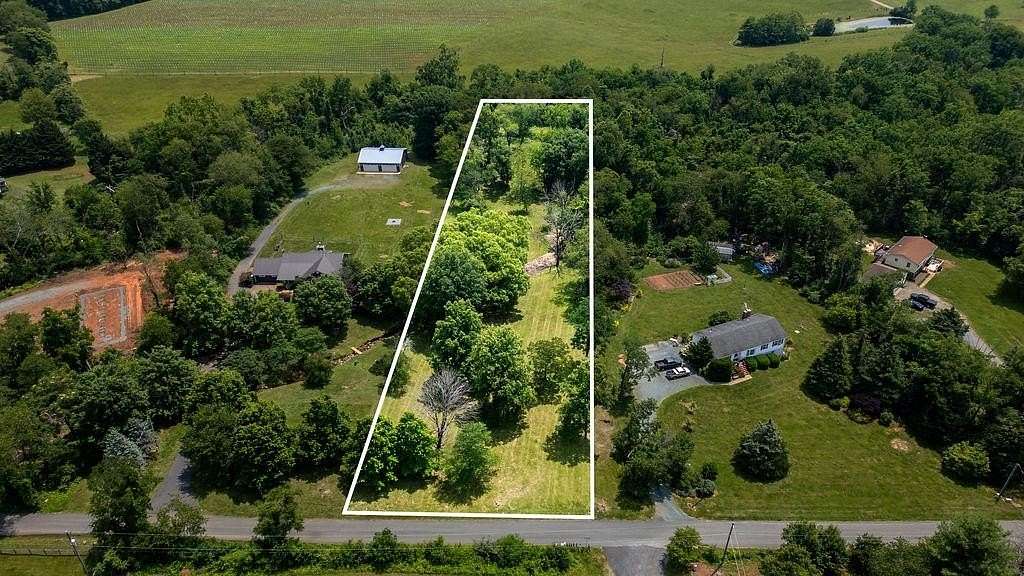 2.24 Acres of Residential Land for Sale in Greenwood, Virginia
