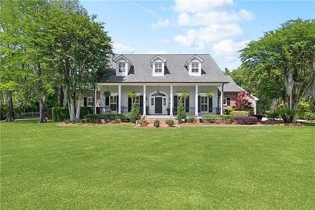 1.86 Acres of Residential Land with Home for Sale in Madisonville, Louisiana