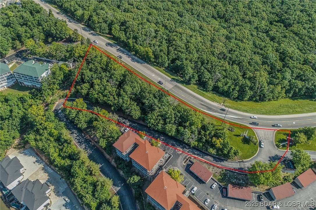 3.1 Acres of Residential Land for Sale in Lake Ozark, Missouri