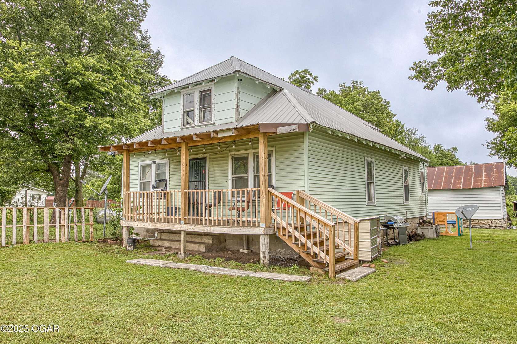 3 Acres of Residential Land with Home for Sale in Carthage, Missouri