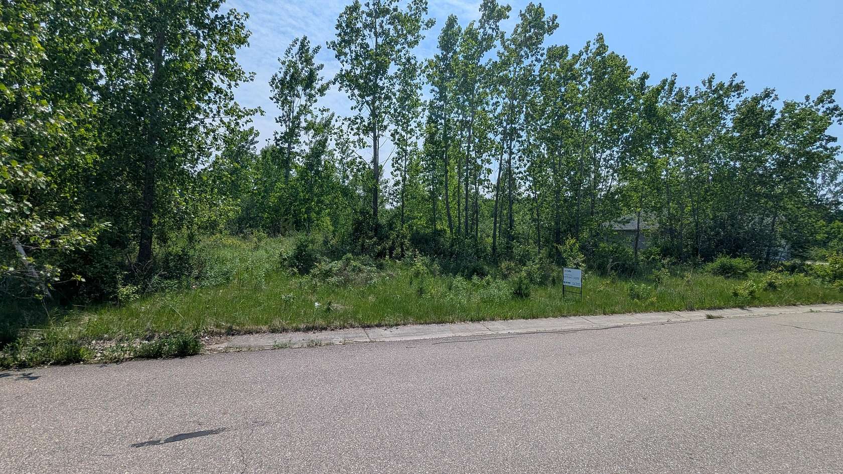 0.47 Acres of Residential Land for Sale in Flint, Michigan
