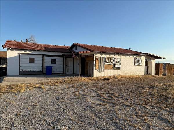 10 Acres of Improved Mixed-Use Land for Sale in Apple Valley, California