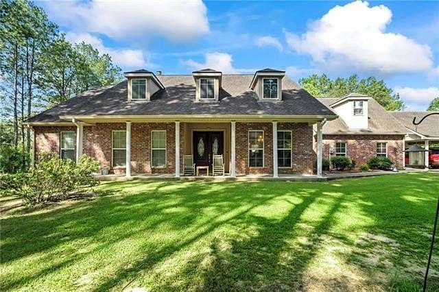 20.2 Acres of Recreational Land with Home for Sale in Franklinton, Louisiana