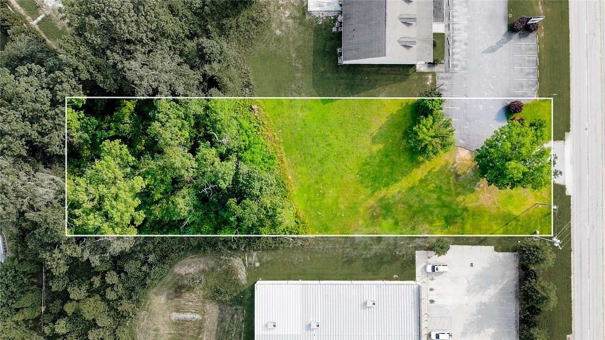 0.98 Acres of Commercial Land for Sale in Anderson, South Carolina