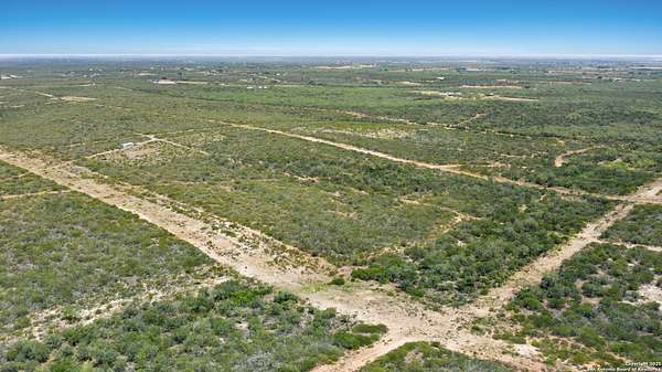 20 Acres of Land for Sale in Moore, Texas