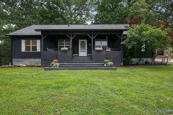 10 Acres of Land with Home for Sale in Elkmont, Alabama