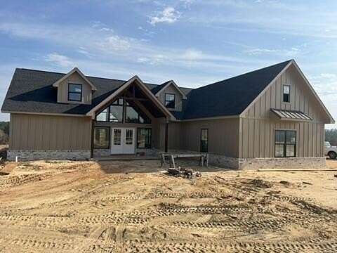 15.5 Acres of Land with Home for Sale in Aiken, South Carolina