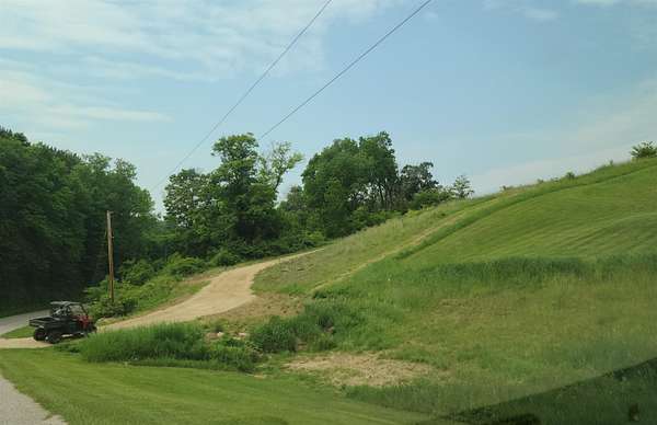 4 Acres of Residential Land for Sale in Spring Green, Wisconsin