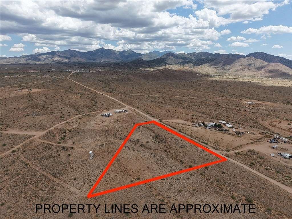 5 Acres of Land for Sale in Kingman, Arizona