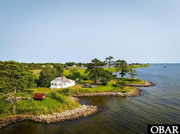 14 Acres of Recreational Land with Home for Sale in Kitty Hawk, North Carolina