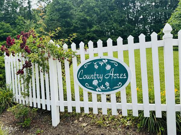 1.4 Acres of Residential Land for Sale in Kingsport, Tennessee