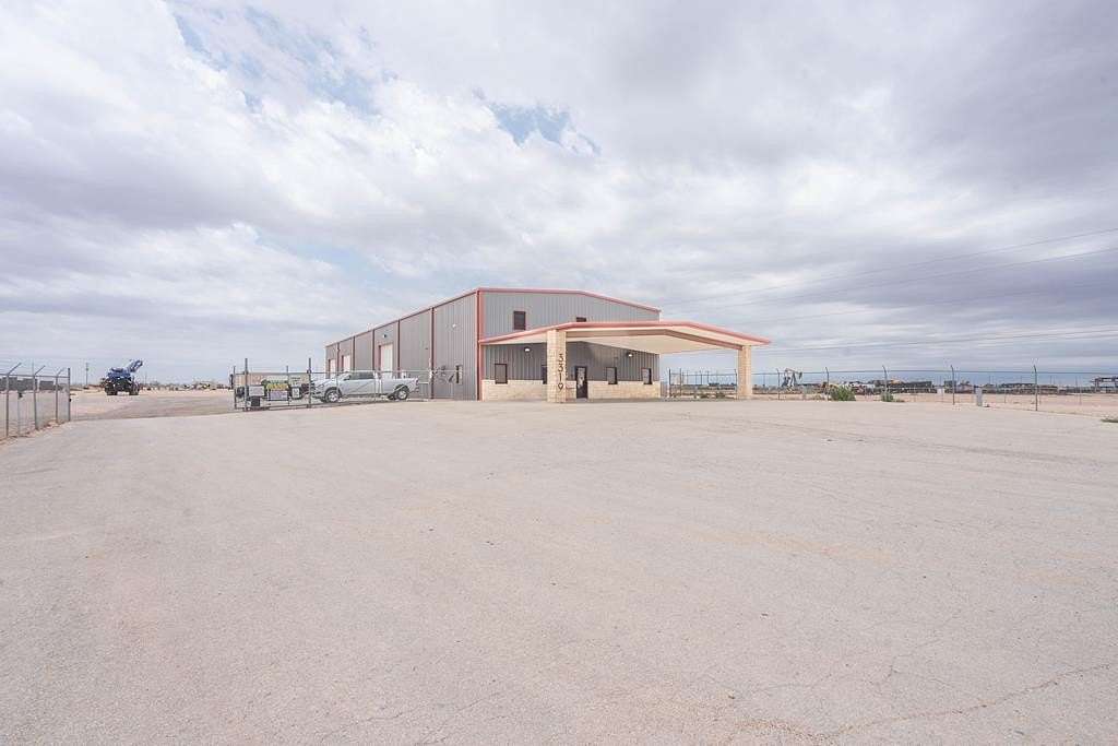8.85 Acres of Improved Mixed-Use Land for Sale in Midland, Texas