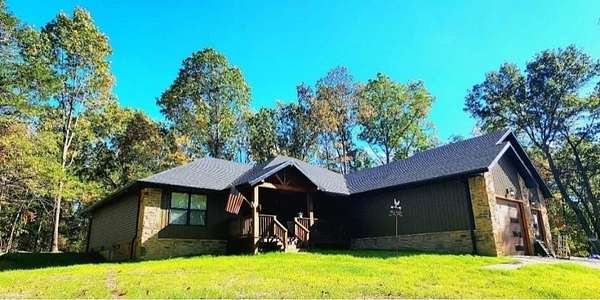 2 Acres of Residential Land with Home for Sale in Cabool, Missouri