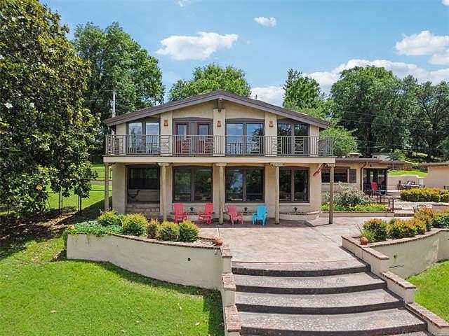 2.2 Acres of Residential Land with Home for Sale in Wagoner, Oklahoma