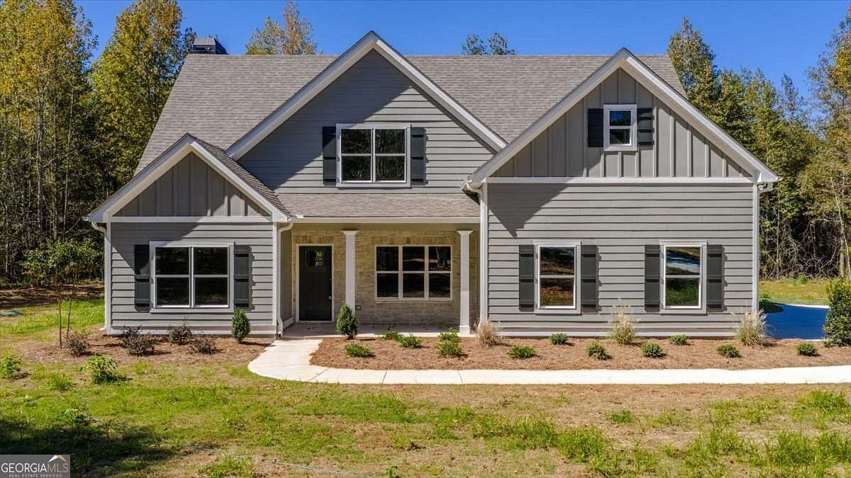 5 Acres of Residential Land with Home for Sale in Thomaston, Georgia