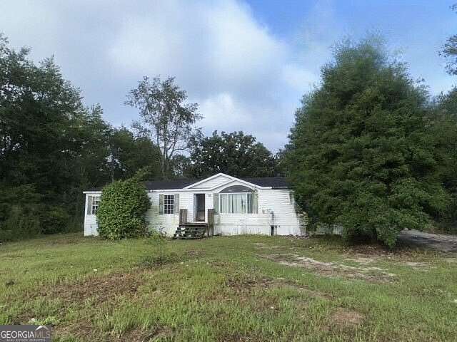 7 Acres of Residential Land with Home for Sale in Millen, Georgia