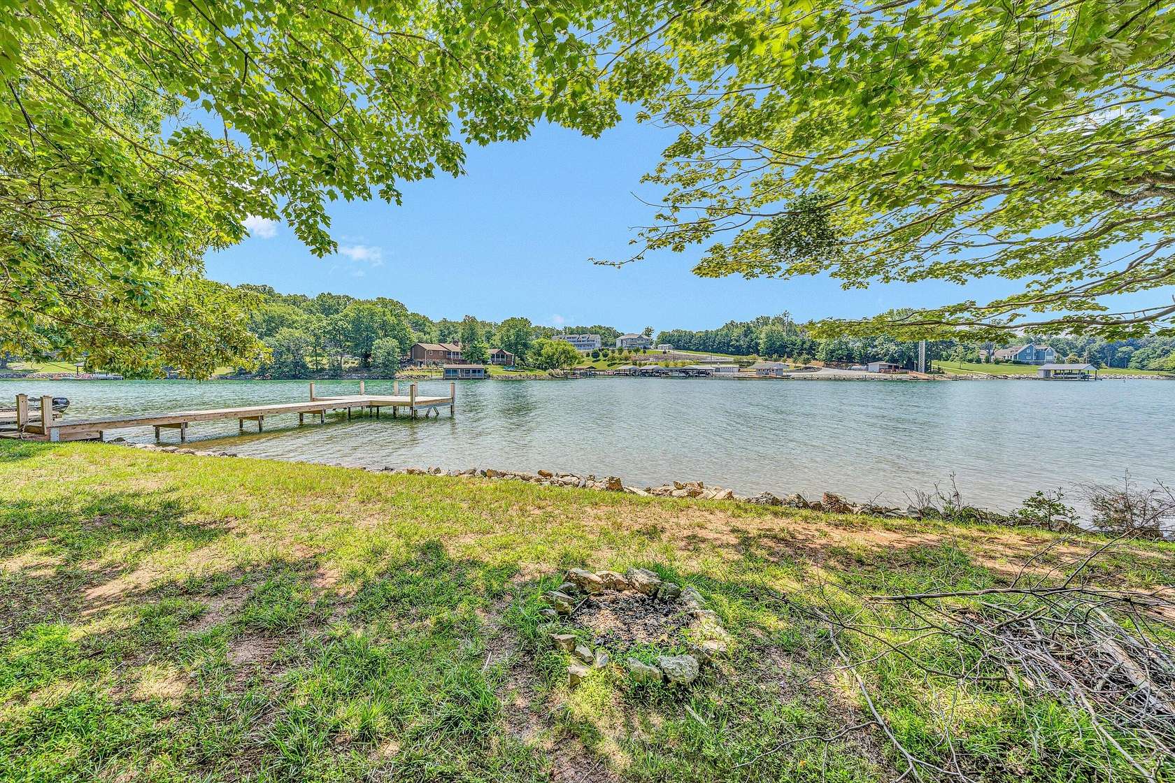 0.64 Acres of Residential Land for Sale in Huddleston, Virginia