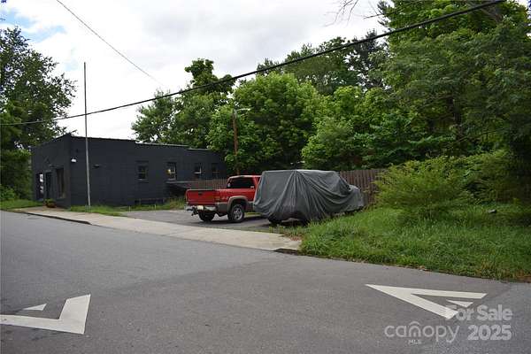 0.13 Acres of Commercial Land for Sale in Asheville, North Carolina