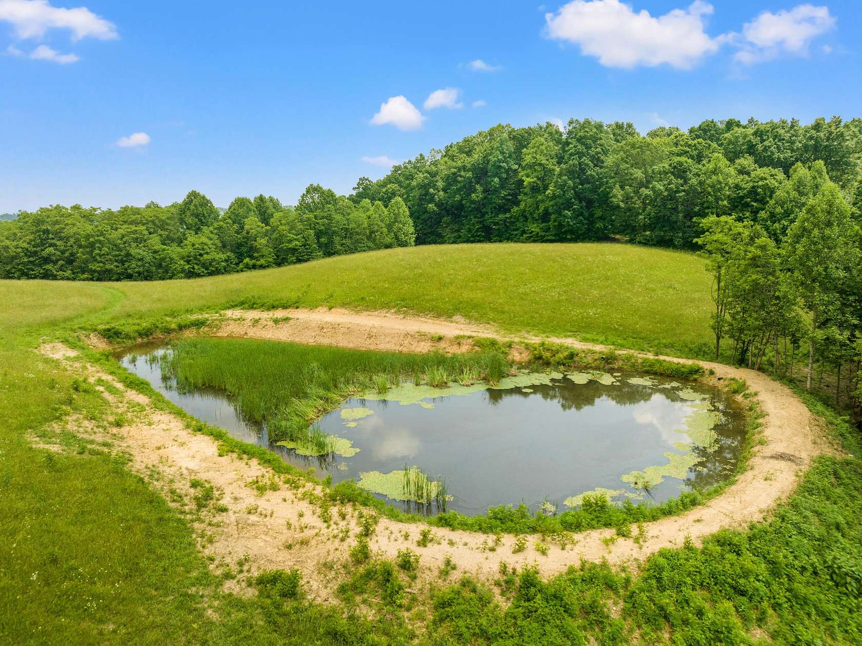 158 Acres of Land for Sale in Mount Vernon, Kentucky