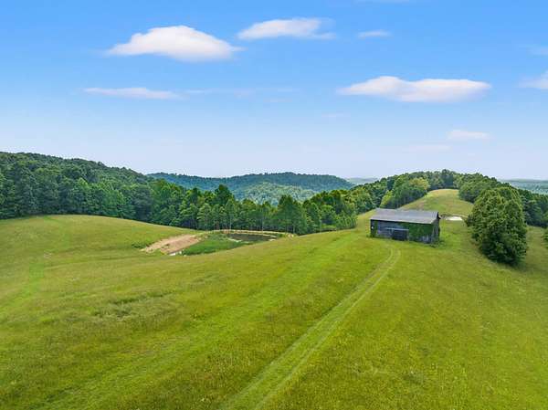 158 Acres of Land for Sale in Mount Vernon, Kentucky
