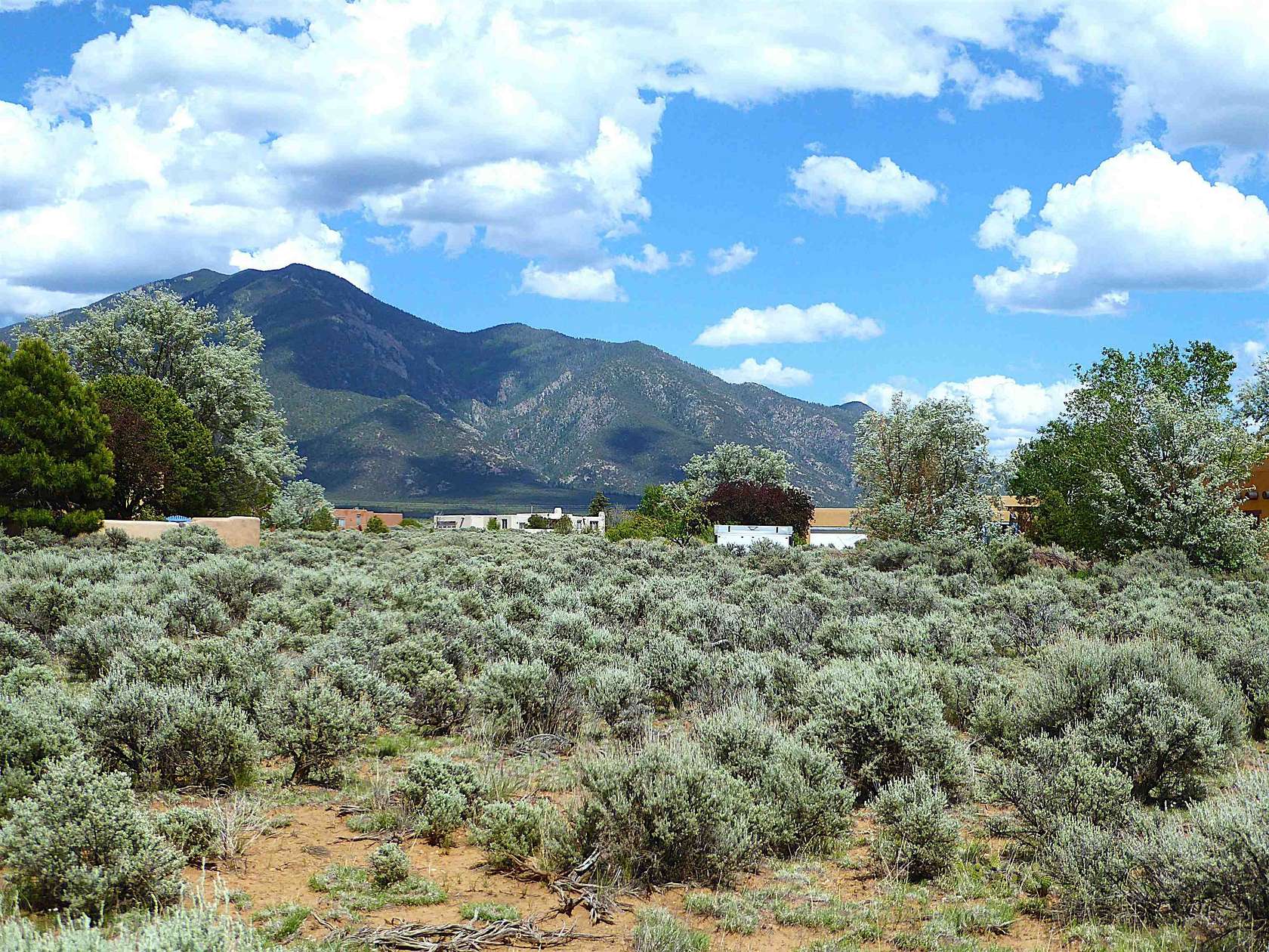 1.27 Acres of Land for Sale in El Prado, New Mexico