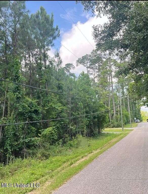 0.5 Acres of Residential Land for Sale in Gulfport, Mississippi