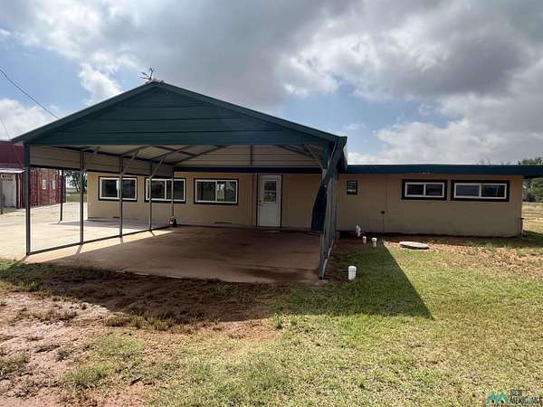 6.8 Acres of Improved Commercial Land for Sale in Clovis, New Mexico