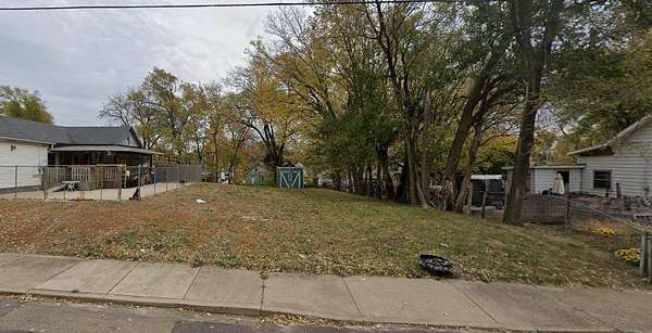 0.15 Acres of Residential Land for Sale in Peoria, Illinois