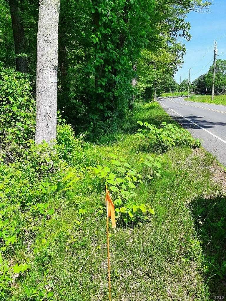 25.8 Acres of Mixed-Use Land for Sale in Enfield, Connecticut