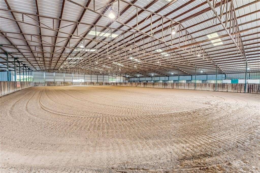 11.8 Acres of Land with Home for Sale in Jacksboro, Texas