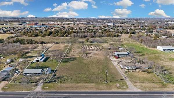 1.3 Acres of Residential Land for Sale in Robinson, Texas