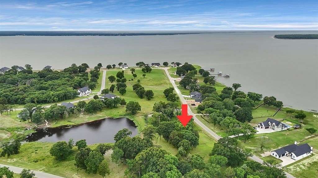 0.77 Acres of Land for Sale in Mabank, Texas