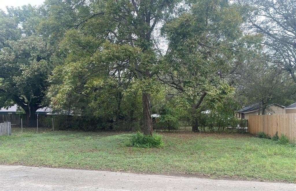 0.09 Acres of Residential Land for Sale in Cleburne, Texas