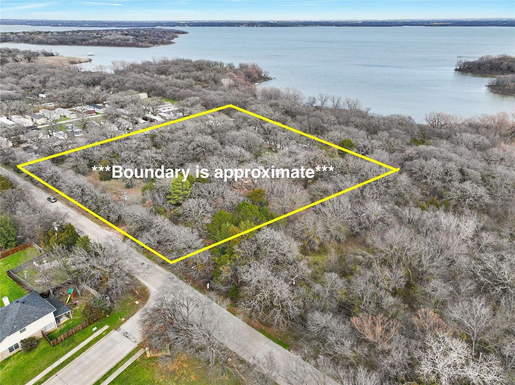 4 Acres of Mixed-Use Land for Sale in Shady Shores, Texas