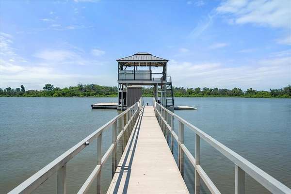 3.74 Acres of Residential Land with Home for Sale in Fort Worth, Texas