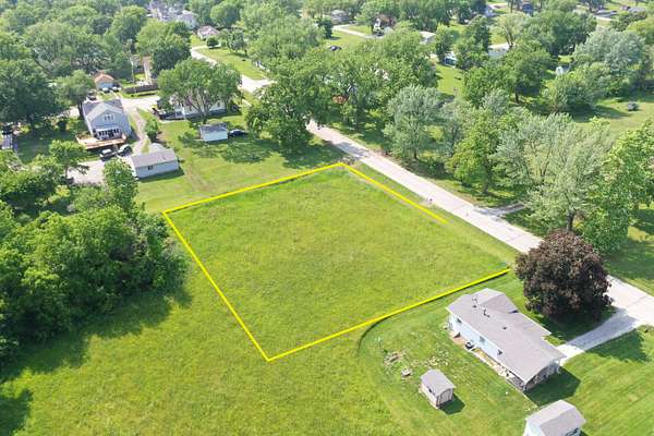 0.38 Acres of Land for Sale in Albany, Missouri