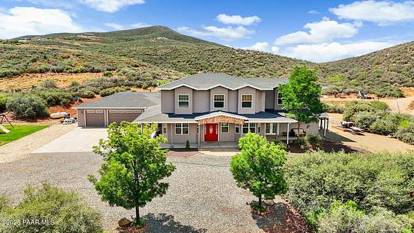 4.12 Acres of Residential Land with Home for Sale in Dewey-Humboldt, Arizona