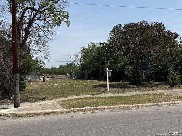 0.18 Acres of Residential Land for Sale in San Antonio, Texas