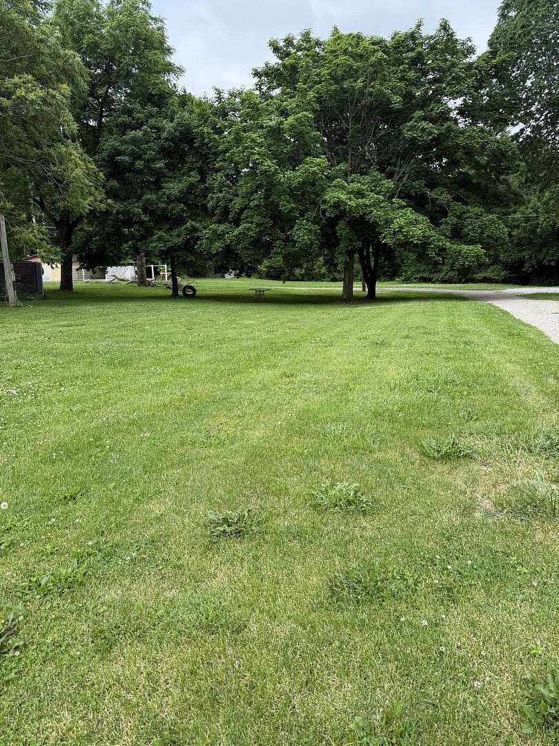 0.16 Acres of Residential Land for Sale in Villa Grove, Illinois