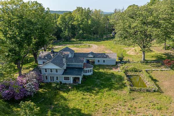 13.3 Acres of Land with Home for Sale in Washington, Connecticut