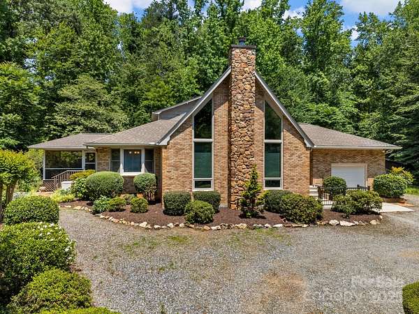 1.56 Acres of Residential Land with Home for Sale in Columbus, North Carolina