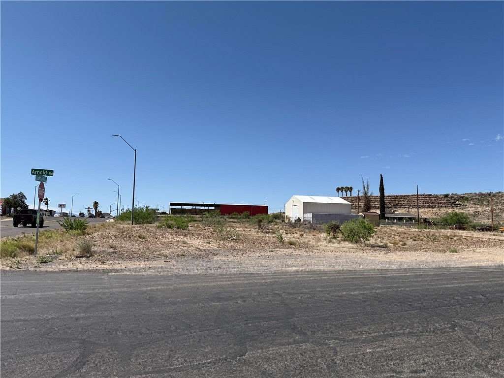 0.72 Acres of Commercial Land for Sale in Kingman, Arizona