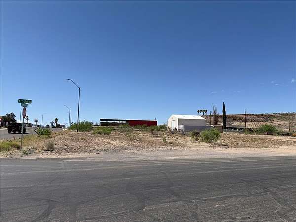 0.72 Acres of Commercial Land for Sale in Kingman, Arizona