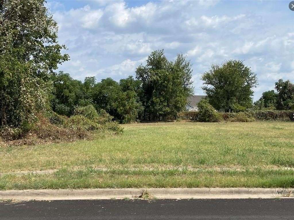 0.47 Acres of Residential Land for Sale in Waco, Texas