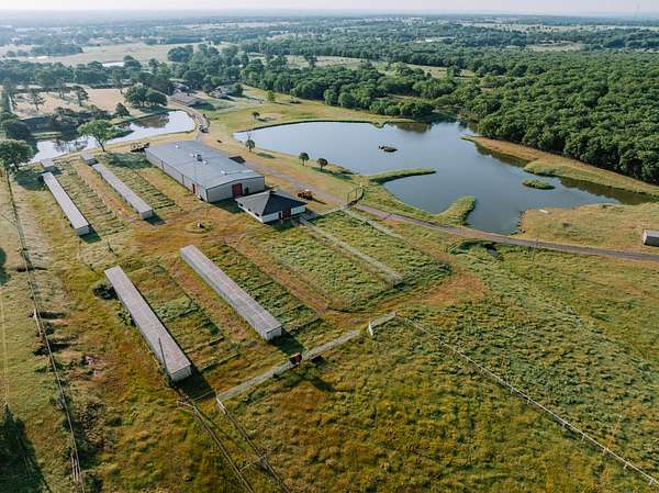 799 Acres of Improved Land for Sale in Wynnewood, Oklahoma