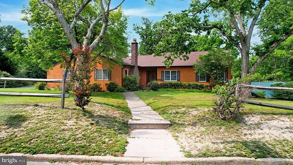 4 Acres of Improved Mixed-Use Land for Sale in Turnersville, New Jersey