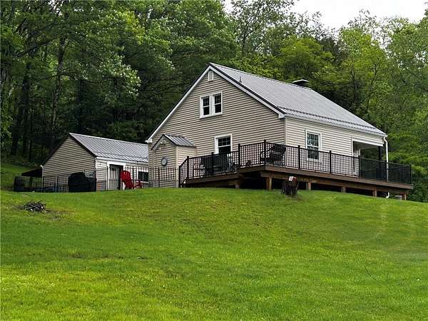 4 Acres of Residential Land with Home for Sale in Fairfield Township, Pennsylvania